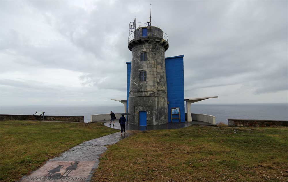 El cabo y faro de Machichaco o Matxitxako